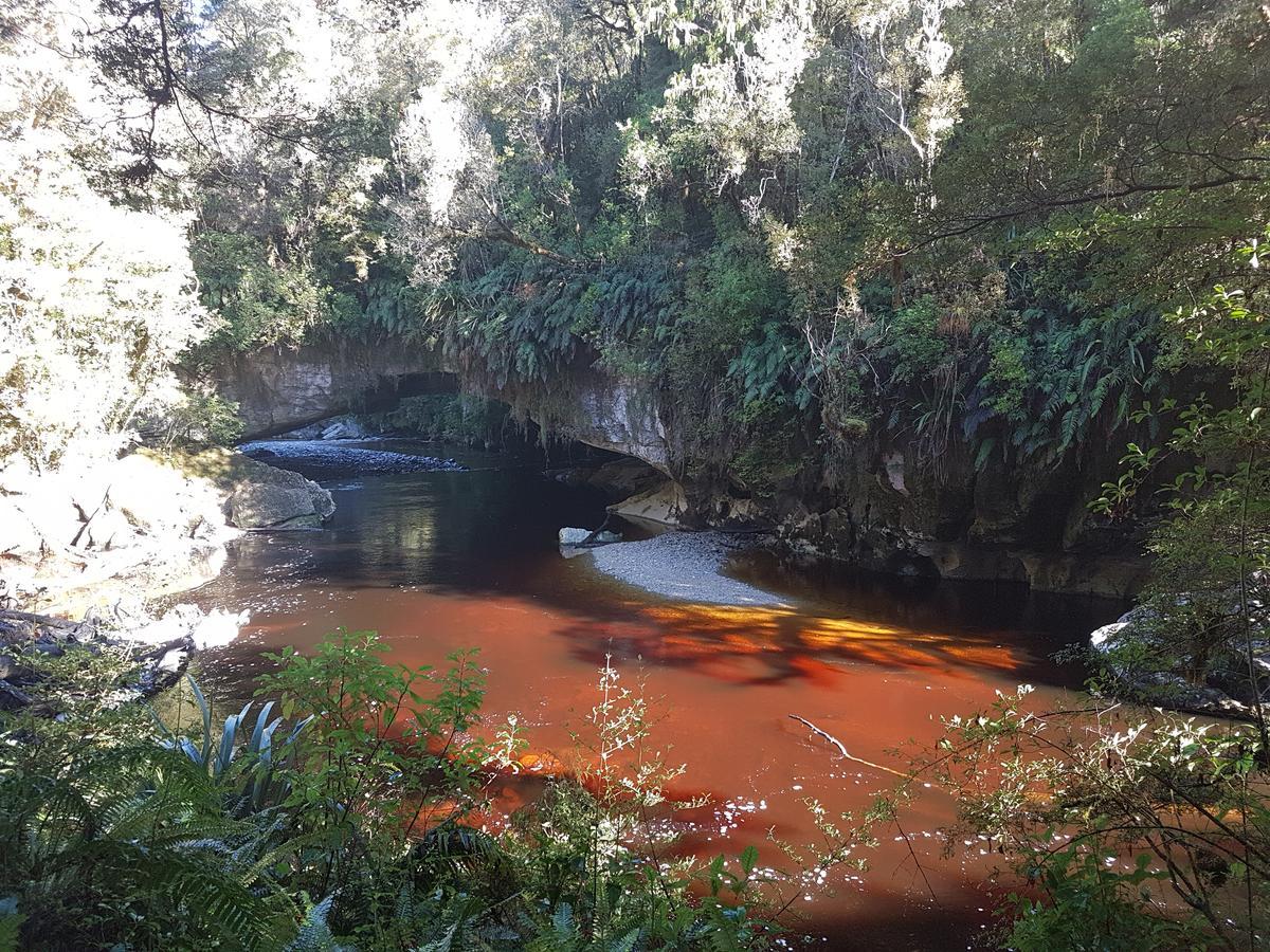 Riverstone Retreat Karamea Kültér fotó